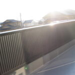 サムネイル：玄関収納玄関横に靴のまま入れる大容量の玄関収納を配置。